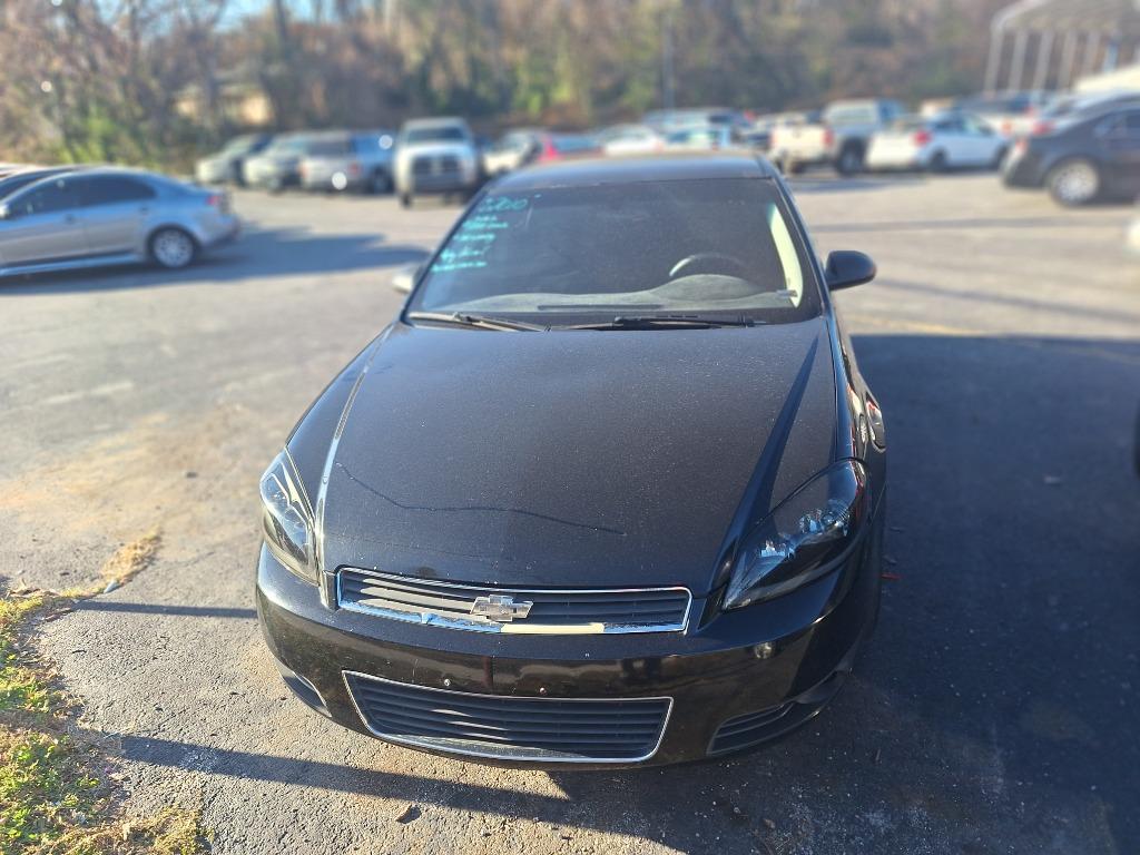 2010 Chevrolet Impala LT's photo