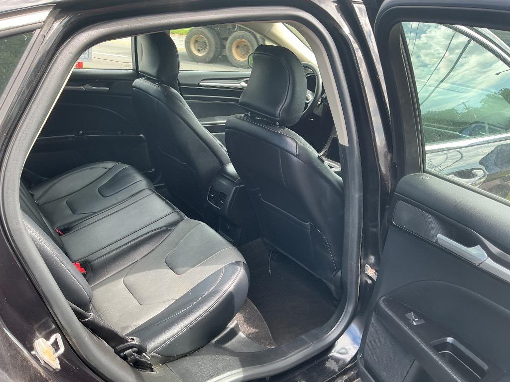 2019 Ford Fusion Hybrid Titanium - Photo 6